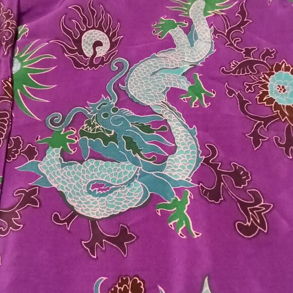 Diane von Furstenberg Women's Silk Blouse Size M Asian Dragon Print Long Sleeve - Picture 6 of 6